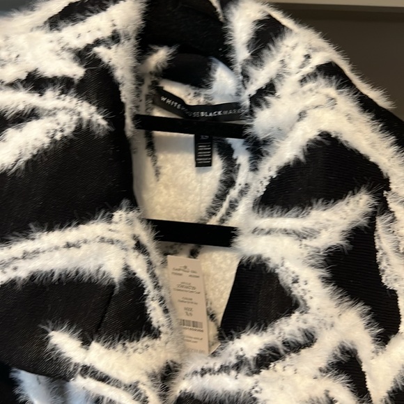 White House Black Market NWT SZ XS. Long Sleeve Belted Iris Sweater Coat - Picture 5 of 15